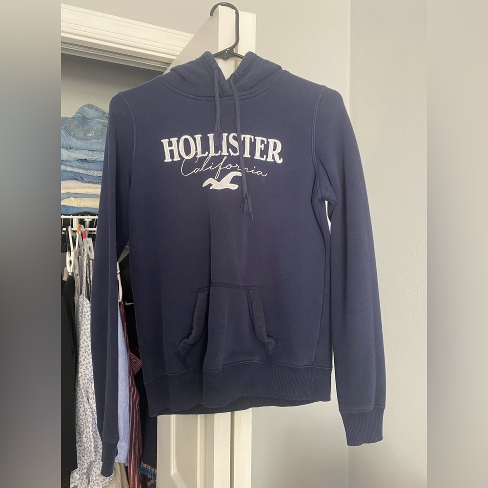 Hollister navy hoodie